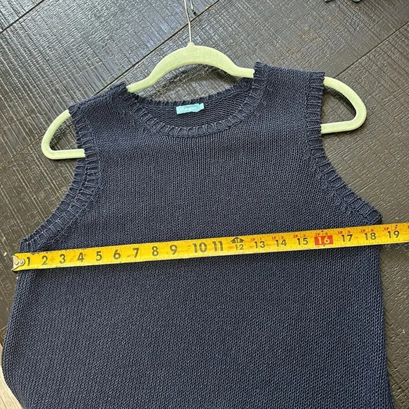 J. McLaughlin Alto Sleeveless Havana Yarn Sweater Vest Navy Blue Size Large - Picture 8 of 11